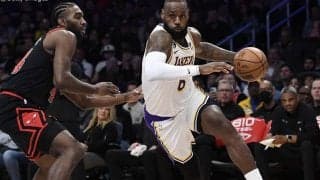 右足のケガから“驚異的な回復”で復帰したレブロン「俺はプレーできると分かっていた」