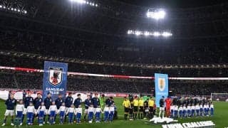 「声が出ないくらいカッコイイ」「薫くんスタイル良すぎん？」日本代表が初ANA移動、スーツ姿は好評博す「堂安がめっちゃ本田」