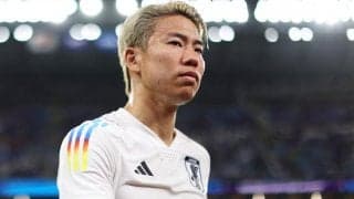 「浅野バキバキやん」中継でチラッと映った浅野拓磨の“筋肉美”が話題に！「筋肉えぐい」「相変わらずいい体」