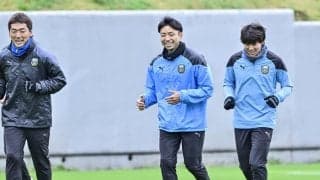 「公式が名指しはウケる」J1札幌スポンサー企業が川崎FW小林悠に「偽情報＆誘惑写真」を流す総力戦勃発！ しかし、小林が騙されない根拠は愛妻にあり！