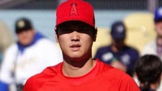【MLB】開幕投手・大谷翔平の「渋い顔つき」　決戦前の“堂々歩き”は「一段とかっこいい」