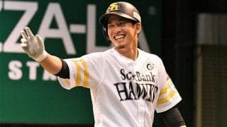 鷹、2017年から開幕戦7連勝！　1年ぶり復帰の栗原が決勝3ラン、大関は7回零封