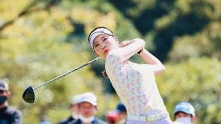 23歳の鶴岡果恋が初優勝に王手 年間女王の山下美夢有は2打差