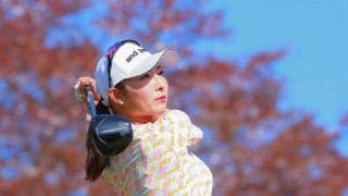 “下剋上V”ヘ「私も、もしかしたら」 鶴岡果恋が「67」で単独首位