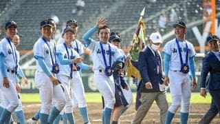 【高校野球】“山梨の虎、甲子園の子猫ちゃん”　批判バネにVの山梨学院「猫くらいになれたかな」