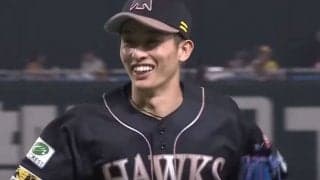 味方までドン引き…“超速捕球”が「神すぎる」　侍救った快足は「異次元の動き」