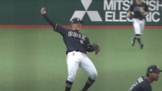 「とんでもない肩」　内野最深部からの“レーザー”に驚愕の声「送球のノビ凄い」