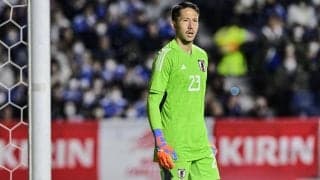 「これはかっこいい!!!」日本代表GKシュミット・ダニエルが「暴力団対策ポスター」に起用！ 力強い眼差しを向けたビジュアルが好評