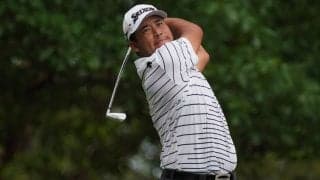 中断直前の絶妙アプローチ 松山英樹は長丁場の3日目へ