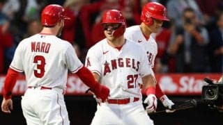 【MLB】エ軍、新HR儀式は「兜」　大谷翔平が発案と地元局…先制弾のトラウトが“武士”に