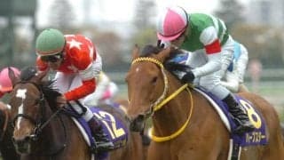 驚異の17頭ごぼう抜き 名牝の孫が桜花賞で見せた上がり“32.9”