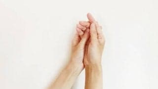 その手のしびれは危ない？重大な病気が隠れている可能性も　受診の目安と予防法を医師が伝える