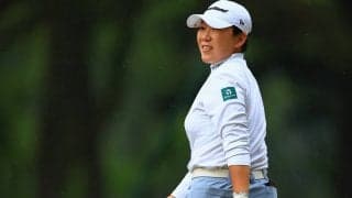 ジュニアの姿で球筋を意識 申ジエは初日に照準合わせ首位