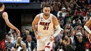 試合終盤でブルズを突き放したヒートが第8シードを勝ち取る…ストゥルースが高確率で3Pを炸裂