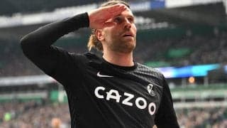 堂安フル出場のフライブルクがホーラー&サライの1G1Aで逆転勝利、CL出場権争いに食らいつく《ブンデスリーガ》