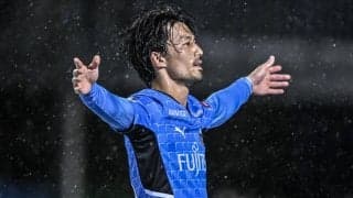 「サッカーセンスの塊」川崎の天才・家長昭博の400試合出場記念「特別プレー集映像」が大反響！ 『ボレロ』のBGMに引き立てられた「フィジカルと技術の両立」