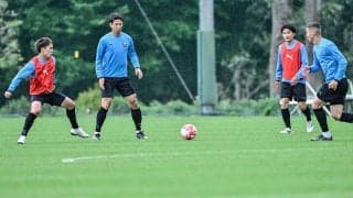 川崎、小林悠と山村和也が完全合流！ 鬼木達監督は「すべては勝つため」「やり続けられるかどうかを促さなければいけない」