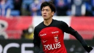 浦和レッズ好調の要因は秩序正しく入れ替わる攻撃陣 多機能型アタッカー・大久保智明が中心だ