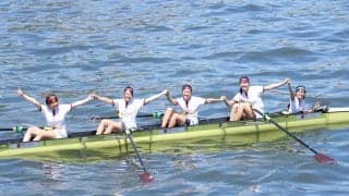 ４年ぶりの有観客開催！　対校エイト、宿敵に悔しい敗戦