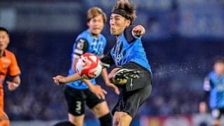 「積極的に打ったら、なんか起きた！」川崎・遠野が執念で決めたゴールが、大量得点を呼び込んだ！ 枠に行かずとも決めたシュートに称賛の声続々