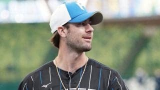 日ハム・ガントが右肘検査で一時帰国　今季2年目も未だ1軍登板なし…再来日は未定