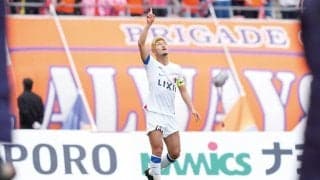 鹿島が新潟撃破で4連敗ストップ！ 鈴木が負傷交代も1G1A【明治安田J1第9節】