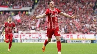 堂安アシストのフライブルクが吉田欠場のシャルケに4発快勝、暫定3位浮上《ブンデスリーガ》