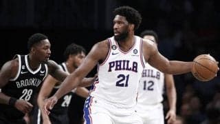 PO1回戦を突破したシクサーズ、右ヒザを捻挫したエンビードの現状を指揮官が語る