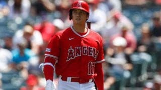 【MLB】大谷翔平、あわや頭部死球を間一髪回避　ヘルメットを飛ばしての絶叫に球場騒然