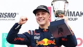 F1へのステップアップは確定？ デビューウィンを飾ったリアム・ローソンの実力に２連覇中の王者も「速いよ…」と脱帽