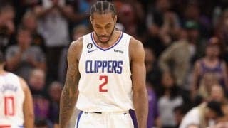 サンズとのシリーズ最後の3戦を欠場したクリッパーズのレナードが右ヒザの半月板断裂