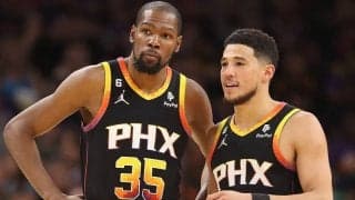 サンズのブッカーとデュラントが55年ぶりの快挙…シリーズ全試合で25得点以上を記録