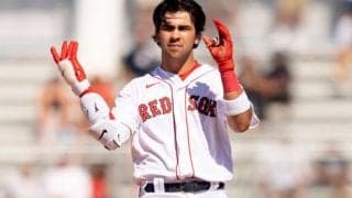 目の前のボールに気付かない…まさかの“珍現象”にファン爆笑「こんなの初めて」