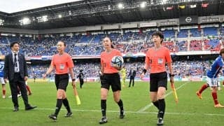 史上初の女性審判員3名が担当した上位対決はドロー、それぞれが心境語る「心より感謝」「可能性がさらに広がることを願う」「技術を向上させていきます」
