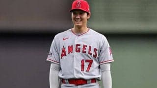 【MLB】大谷翔平を一目見ようと“敵地ファン”も応援　スタンド熱狂…いるだけで「ヤバい」
