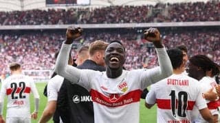 板倉がPK獲得&献上に退場、遠藤フル出場のシュツットガルトが競り勝ち残留圏内の15位に浮上《ブンデスリーガ》