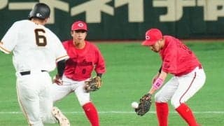 超速トスに同僚も衝撃　真横からスルリで仰天表情…ファン「マジでバケモン」