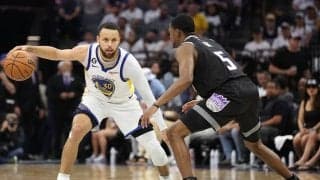 キングスとの第7戦で圧巻の50得点を奪ったカリー「僕らはオッズに逆らっているんだ」