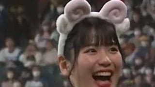 “きつね”エースのひつじ耳が「めっちゃかわいい」　お腹チラリの新パフォ「癒される」