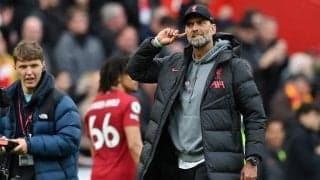 審判を煽り足を痛めたクロップ監督、出場停止という痛みも負う可能性「少なくとも3試合にすべき」