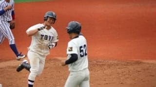 [硬式野球] ついに生まれた主将の一発！今季初の逆転勝利で勝ち点獲得！