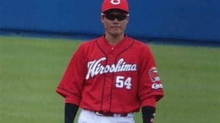 「菊池涼介かと思ったわ」　実況も間違えた…打者絶望の“忍者守備”が「うますぎる」