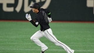 「スライディングなしで…」中前打なのに二塁へ“瞬間移動”　異次元の快足が「化け物」