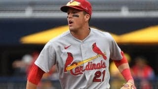 【MLB】ヌートバーの「強肩何度でも見られる」　激ムズ体勢から完璧送球は「エグすぎない？」