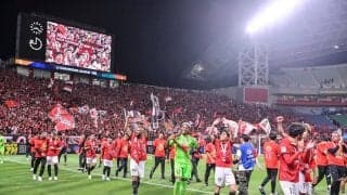 「映画みたいな画質」浦和レッズのACL優勝直後の「ウイニングラン密着高画質映像」をJリーグが公開！ 激戦を制した選手のリラックス姿を収録