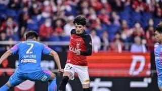 「監督がいつスタメンを外しても文句は言えない」浦和MF大久保智明が抱える危機感。「浦和のアタッカーでいうと物足りなさは感じています」と話すからこそ、誓う進化