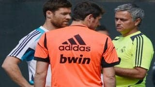 レバークーゼン指揮官シャビ・アロンソ、モウリーニョとの師弟対決に「私にとって特別」