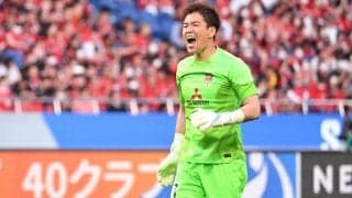 「精度エグすぎる」「唯一無二」浦和GK西川周作、持ち味炸裂の高速ロングキックにファンも感嘆「西川にしかできないプレー」