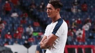 「夫よ、お誕生日おめでとうございます」高梨臨さんが槙野智章の36歳バースデーを祝福！夫婦でのモデル姿も話題