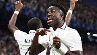 「あいつにはパスをするな」と言われたFWヴィニシウスは、どうやって「レアルの至宝」になることができたのか